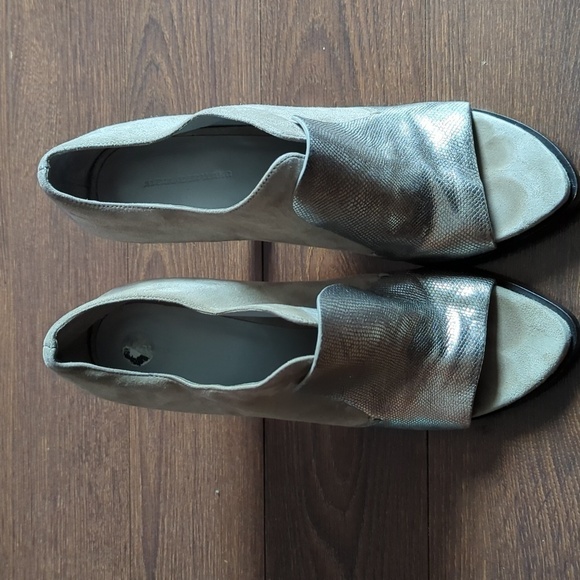 HP. Alexander Wang Peep Toe Pumps - Picture 14 of 16